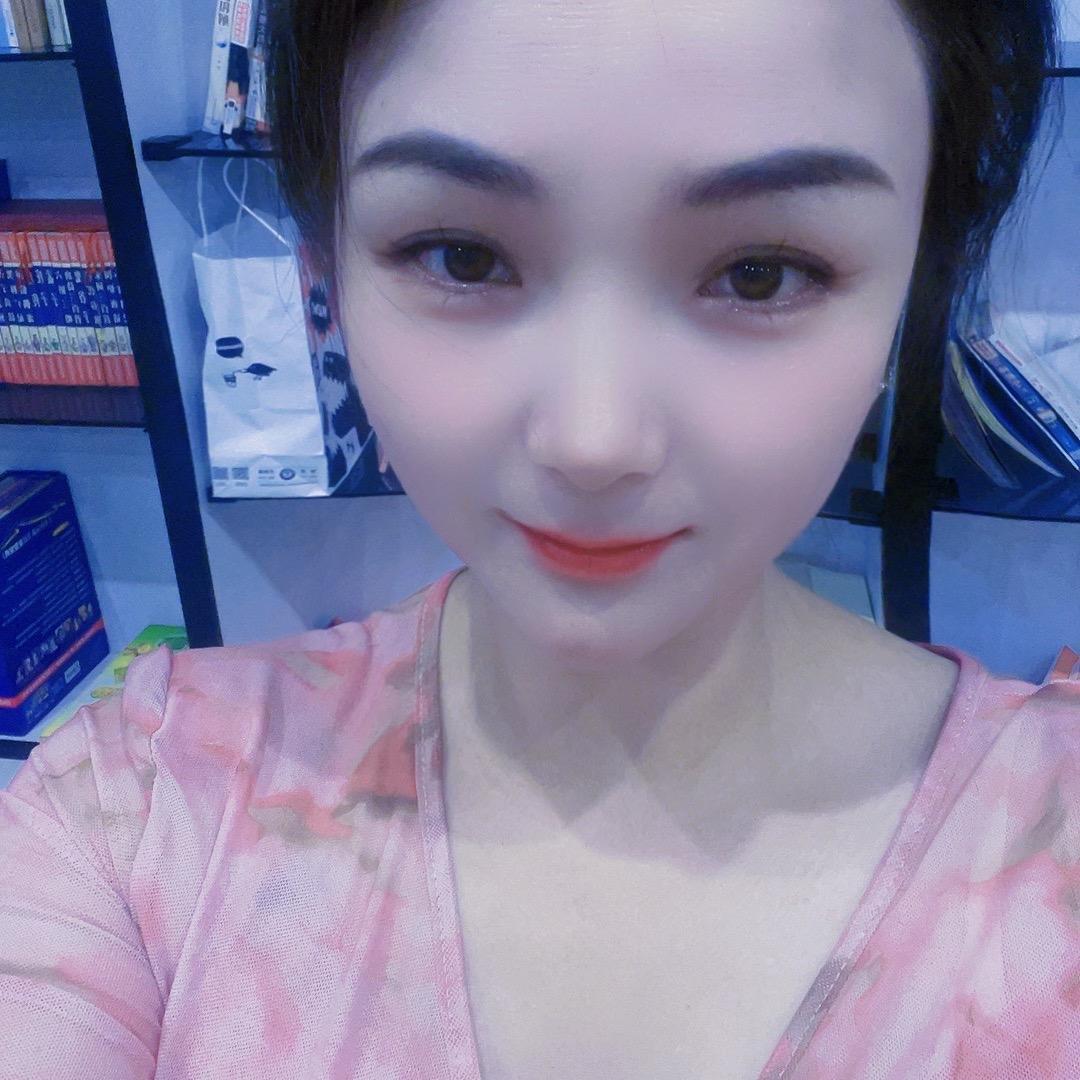 欧腾（黄惠琳）