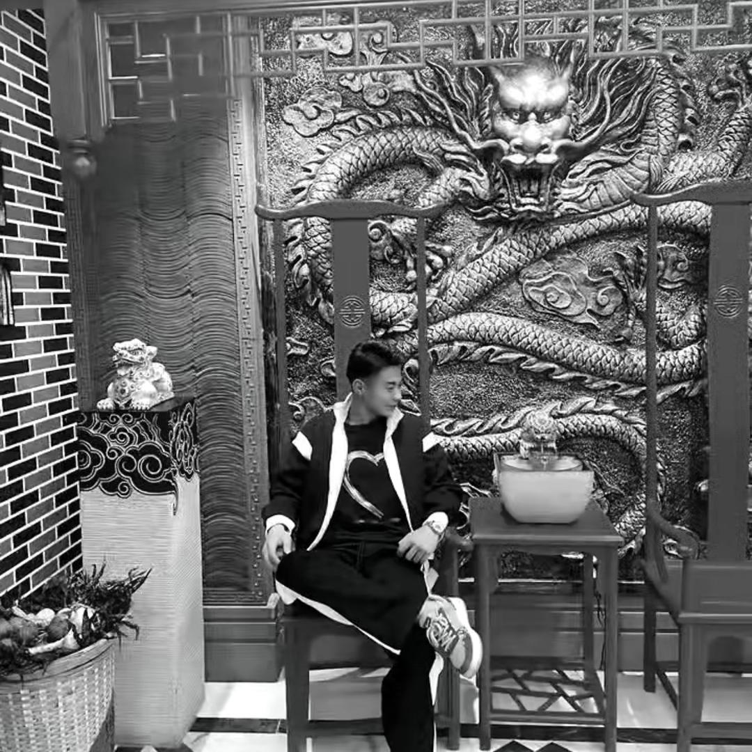 H先生。