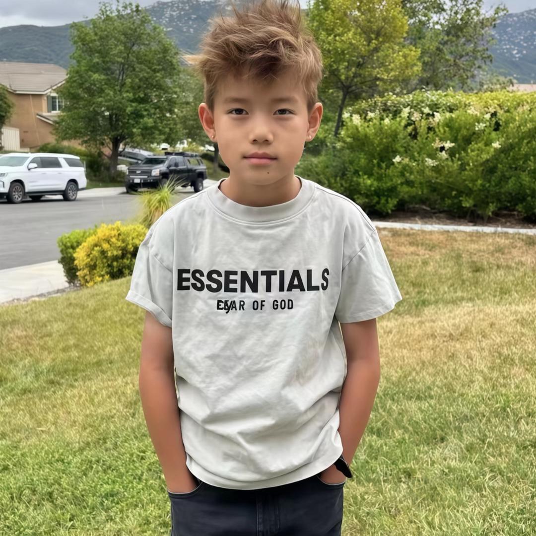李子康