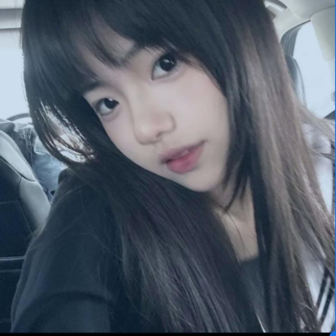 草莓面包🥯