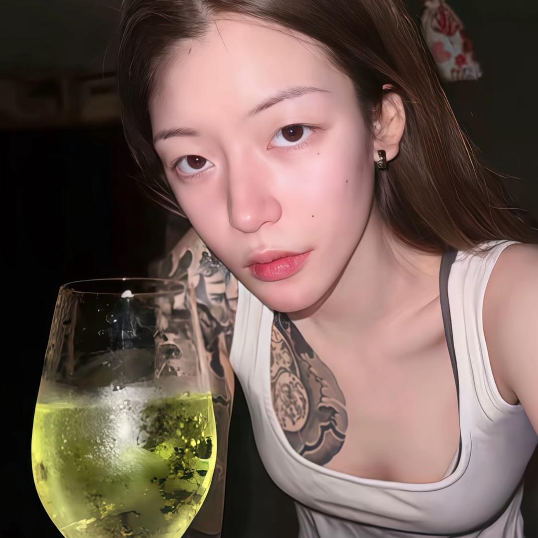 刀疤哥_
