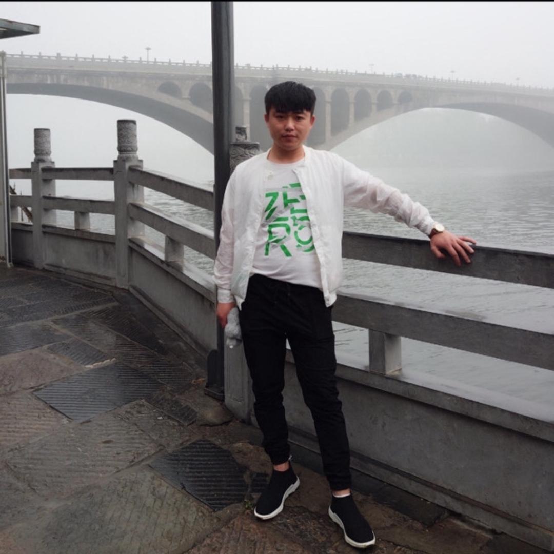 李、