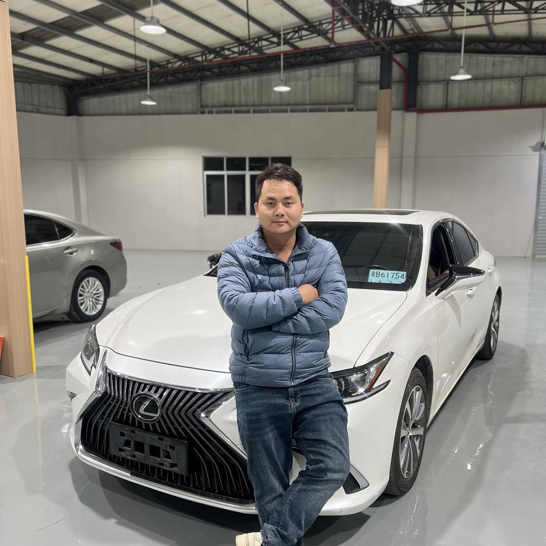 东莞勇哥二手车「凌志 皇冠」