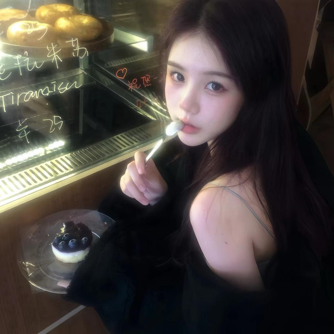 汐汐爱吃香菜