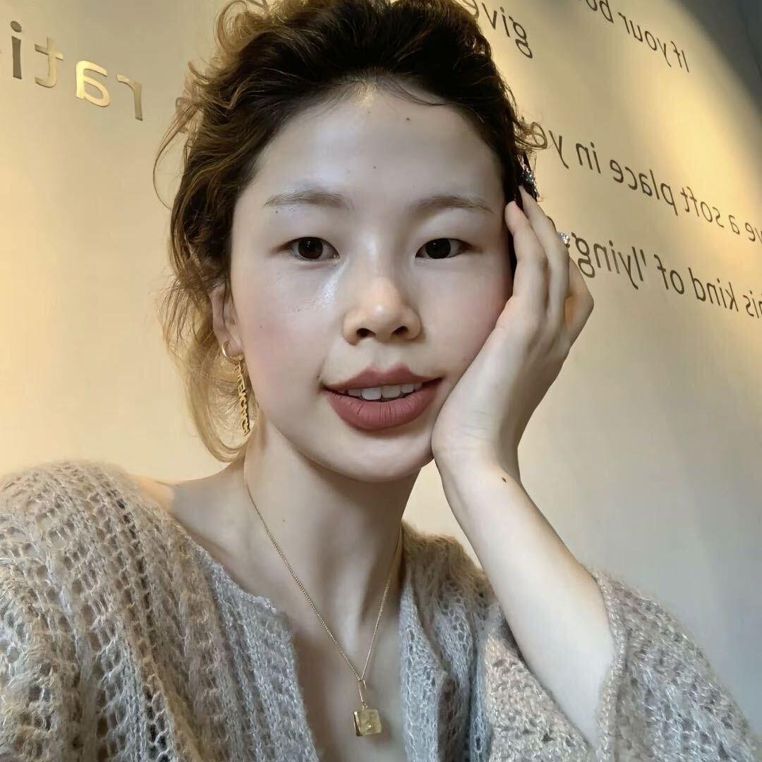洋洋两个胃