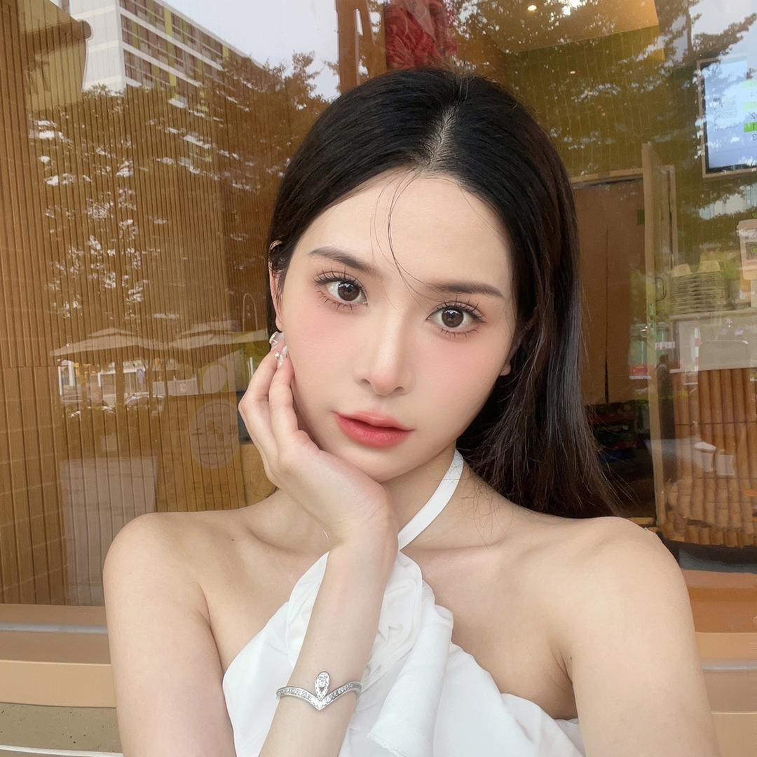 77琪