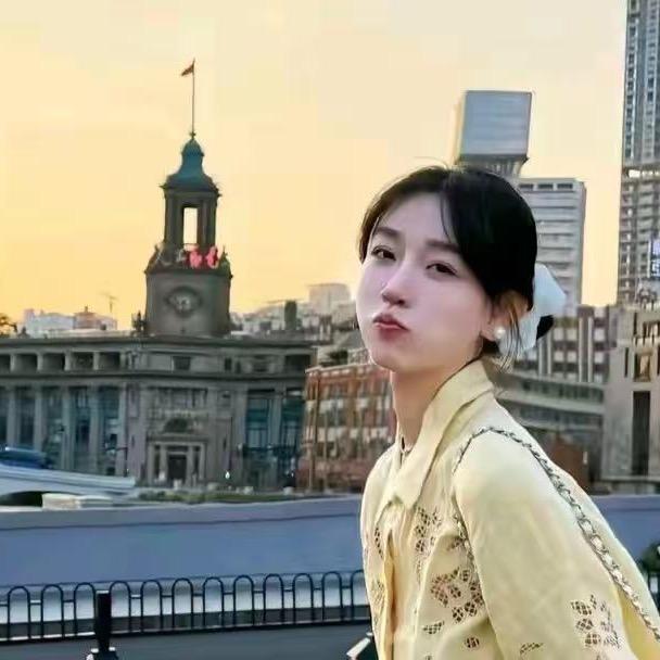 鸥纪儿-美美穿搭呀！