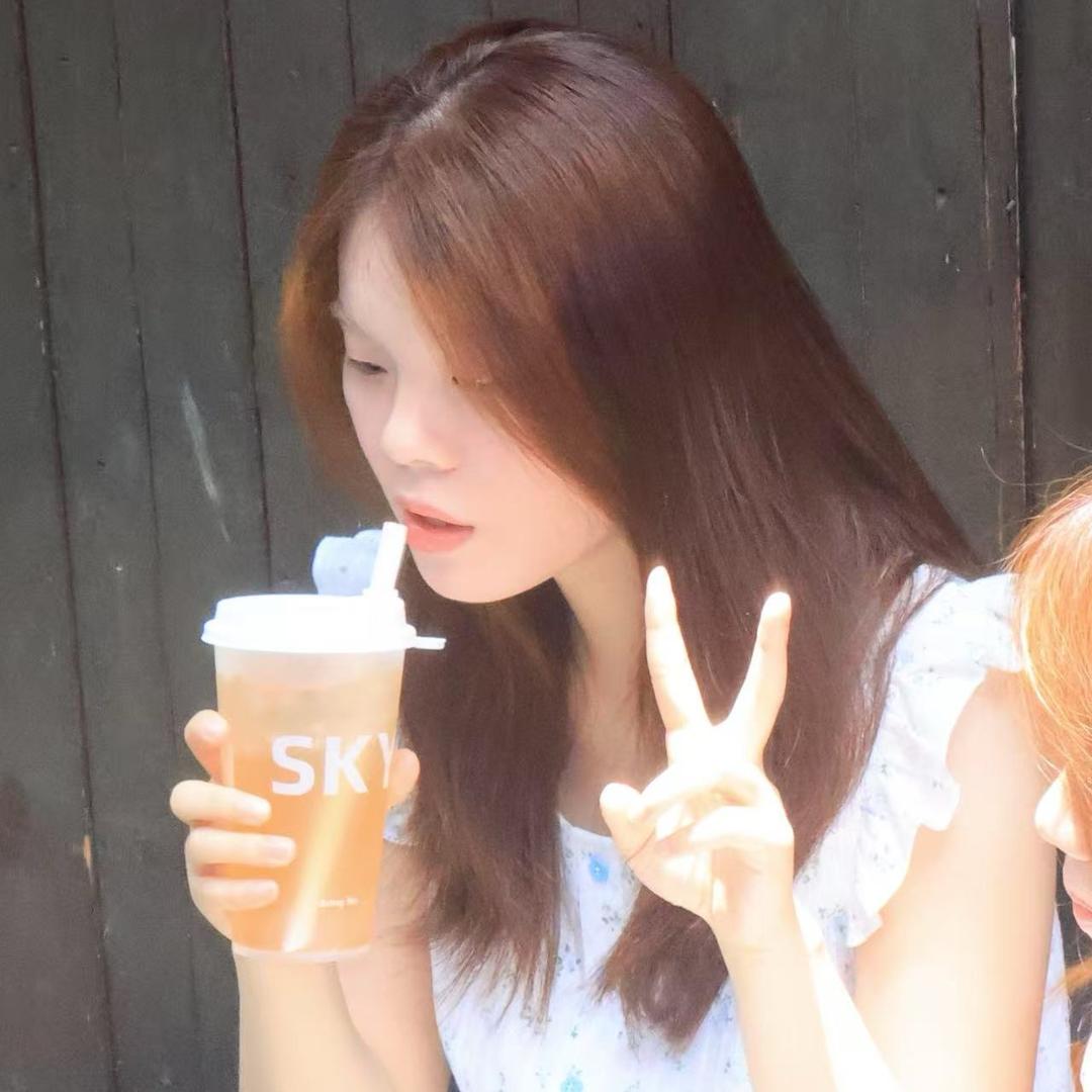 🌈啵了个白🌈