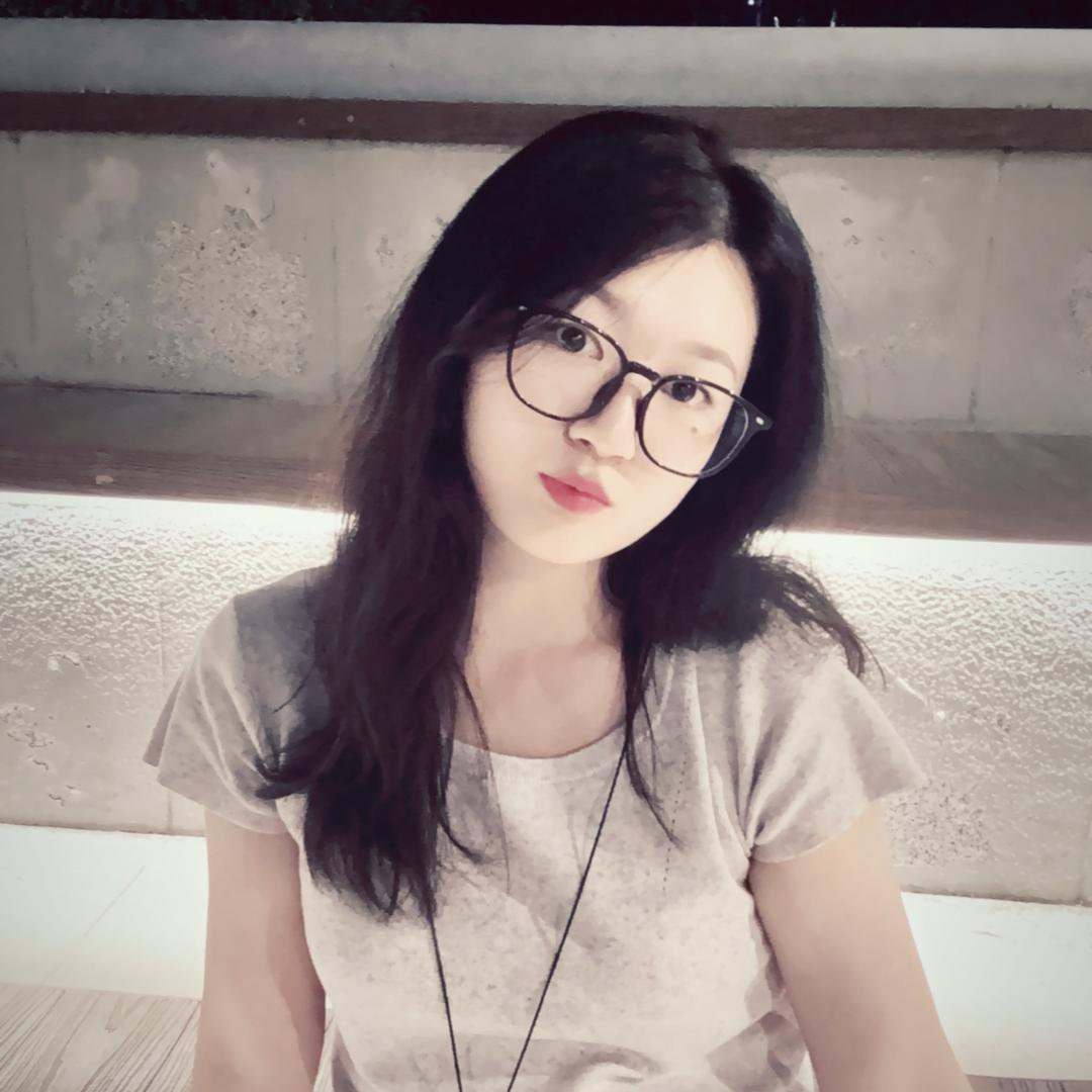 傻不愣邓女士_