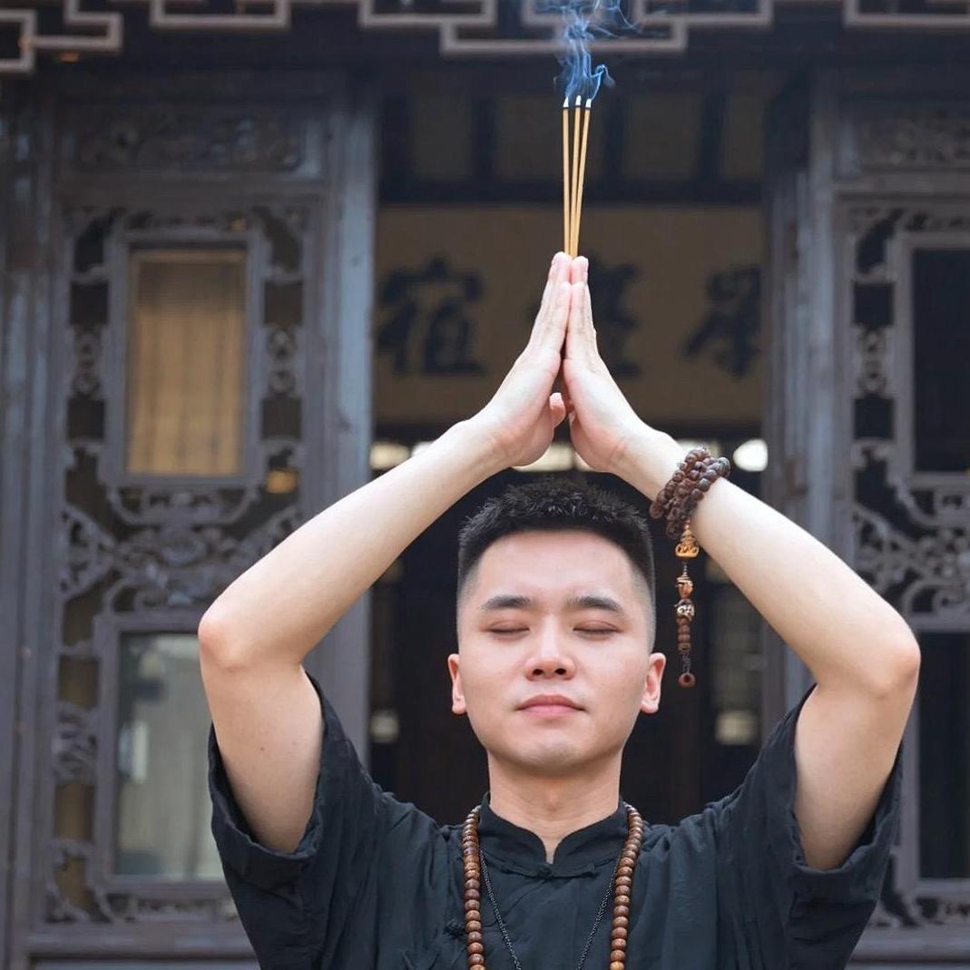 不发脾气只发财