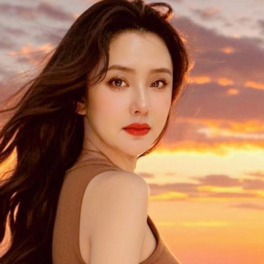 爱跳舞的屈姐