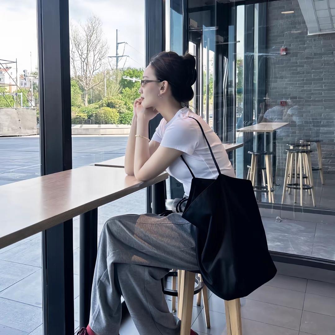 小小吴