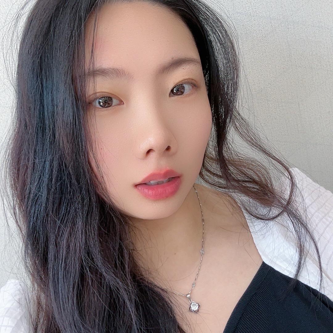 中泥坊杨老师家姣姣