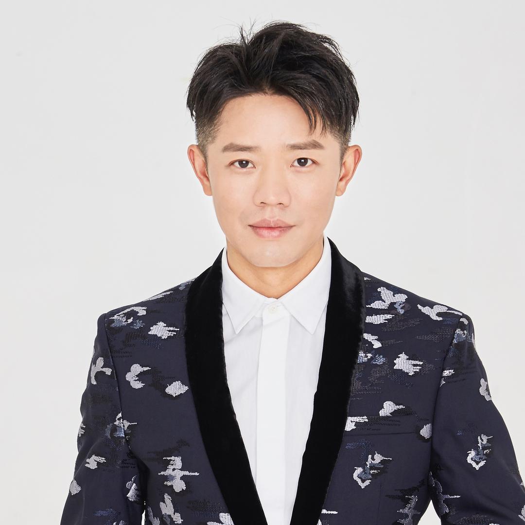 凤凰传奇曾毅@抖音