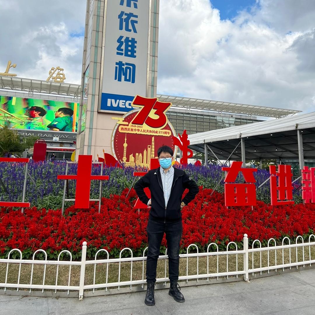 李明明