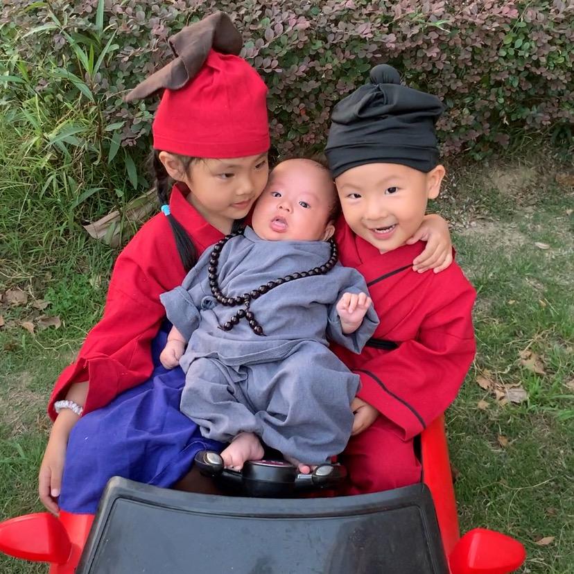 吉祥三宝 吉祥你我他
