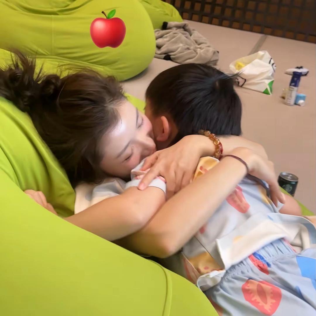 • ʚ •（宁波小洛熙）