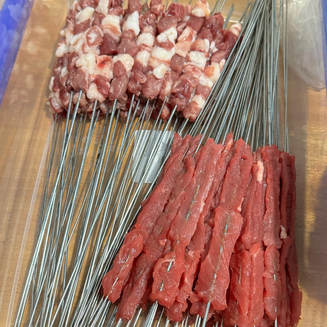 小燕老式烧烤 不灵不灵会发光（收学徒）