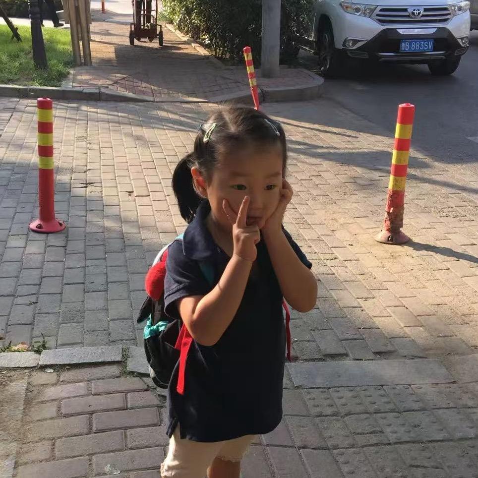 张朵拉