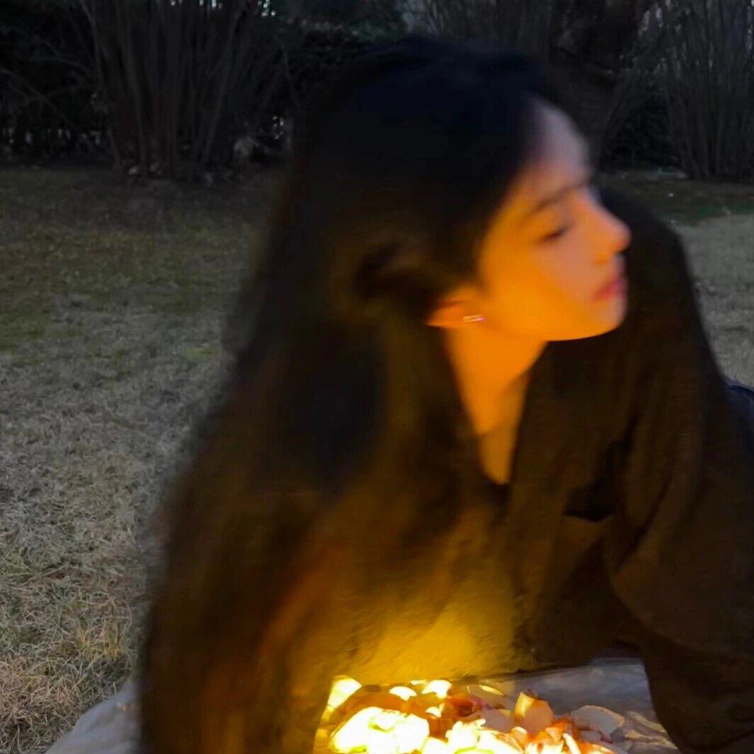 小碗内-