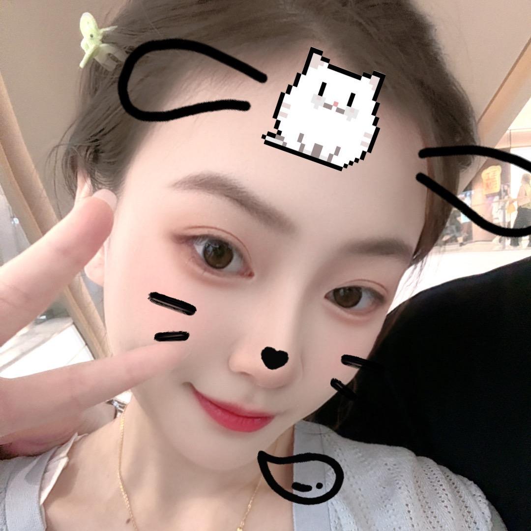 是小莹吖