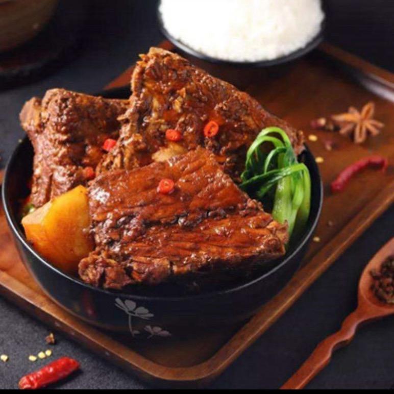 小瓦房排骨米饭