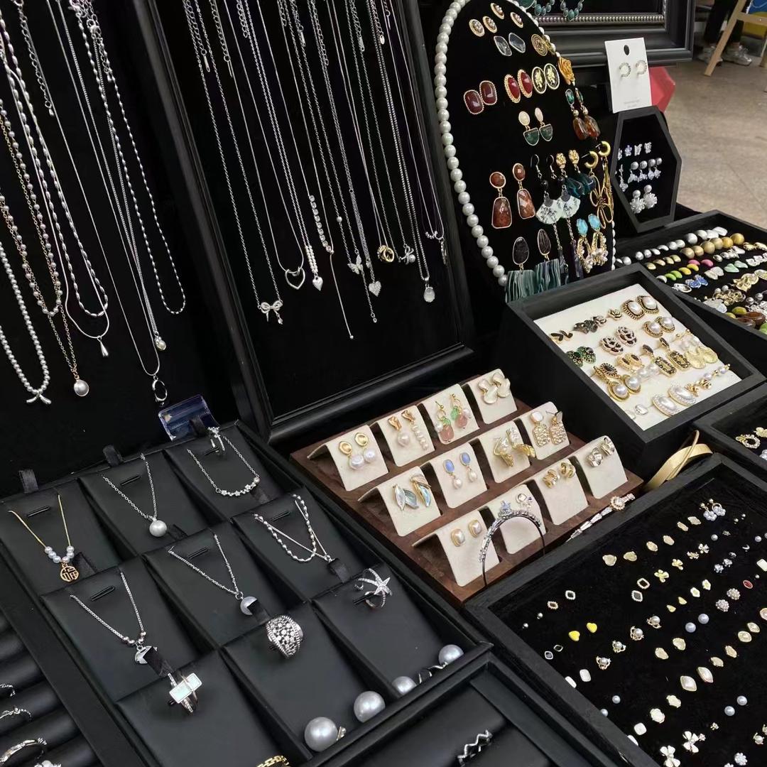 板娘饰品（18外贸饰品工厂）