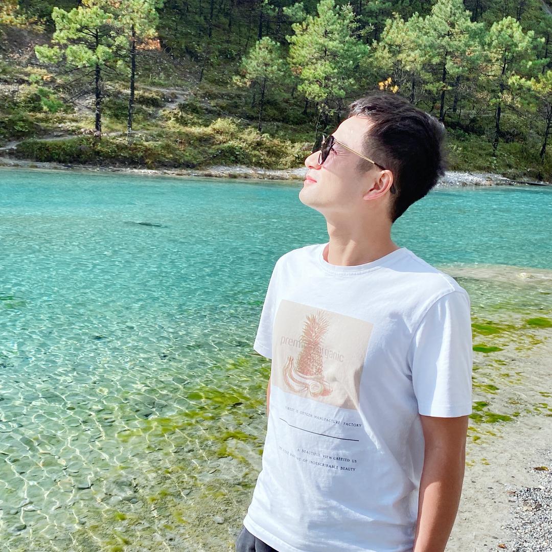 秋哥（正能量）