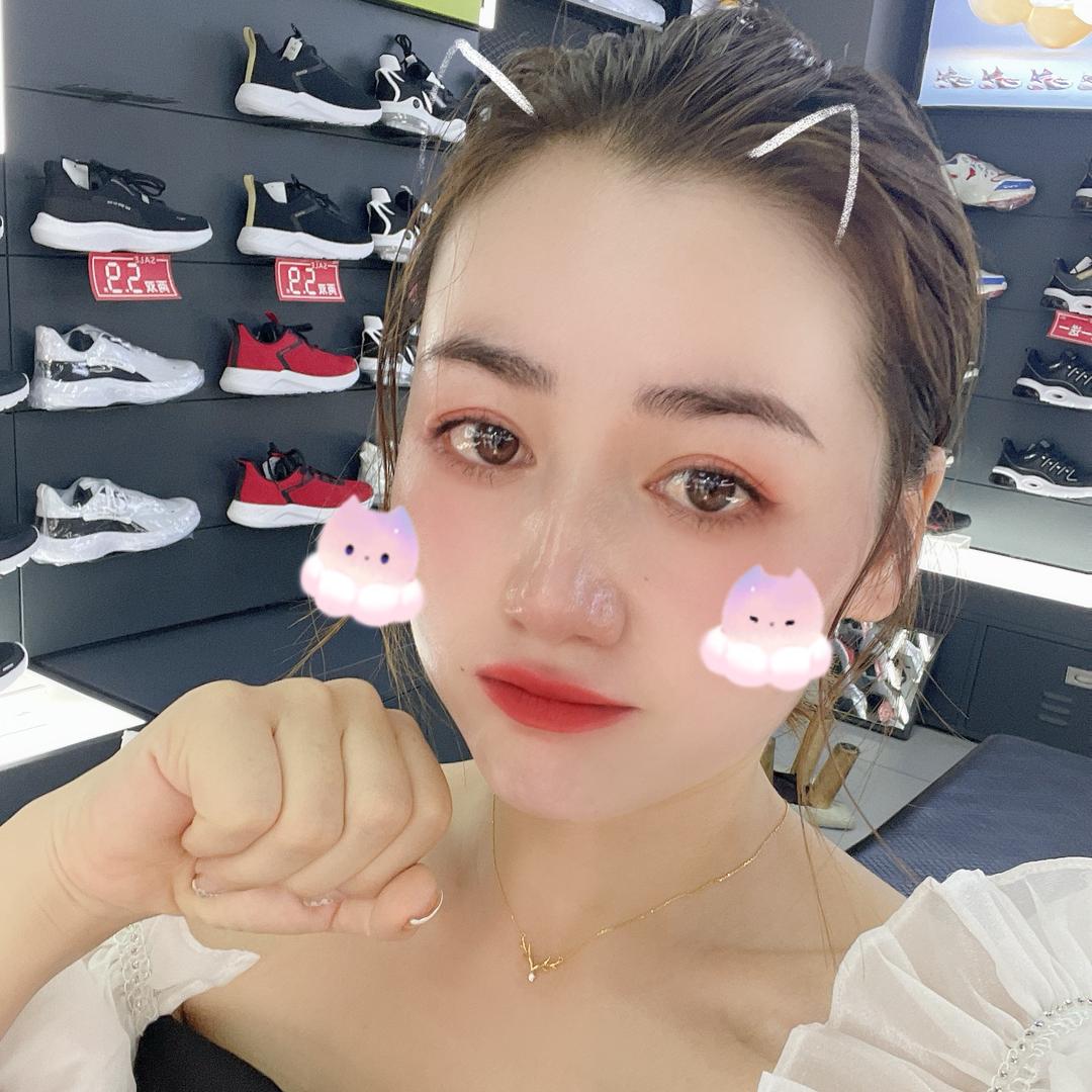 @素云
