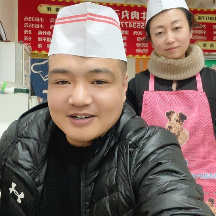 辉子牛肉丸子面