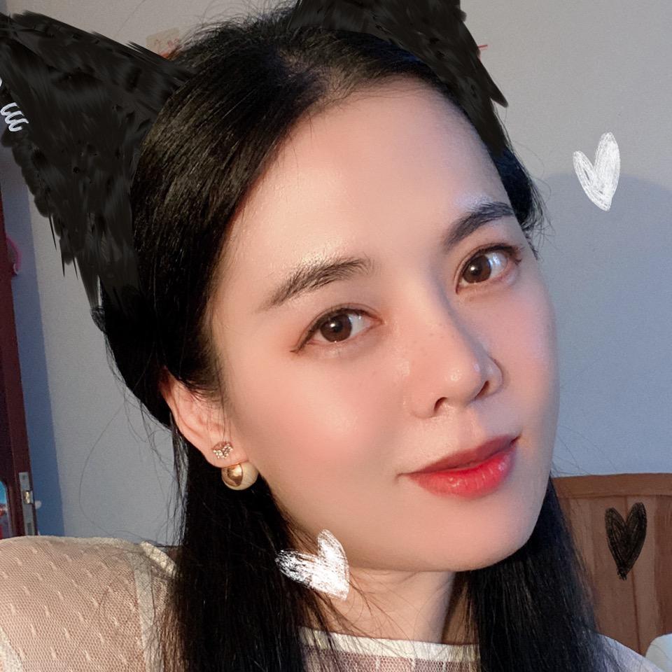 艾佳（为🐟朦🐉花生）