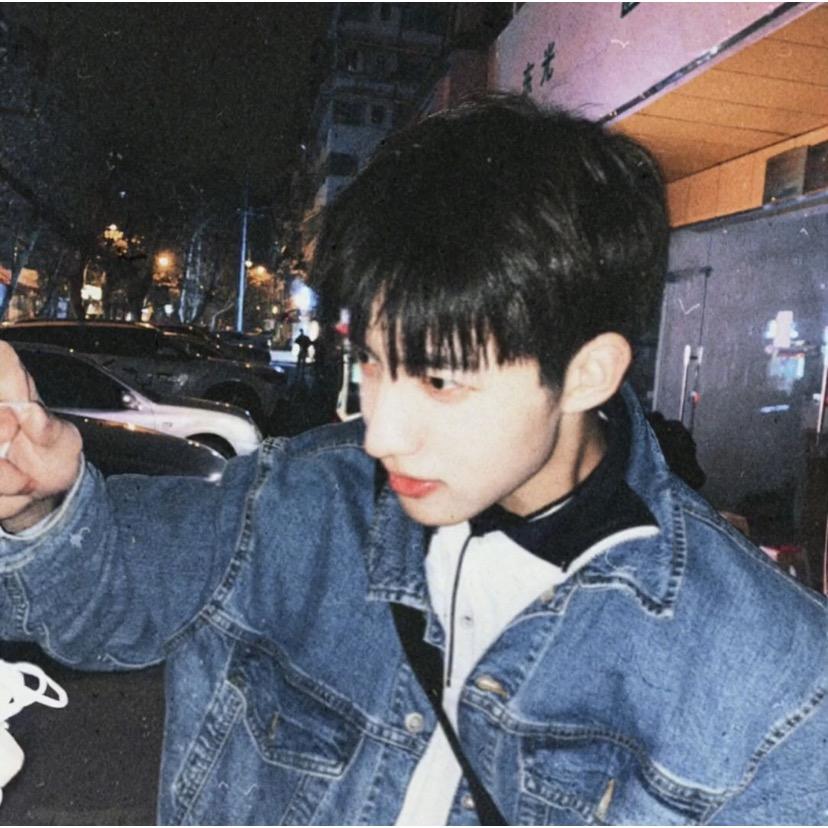 罗霄