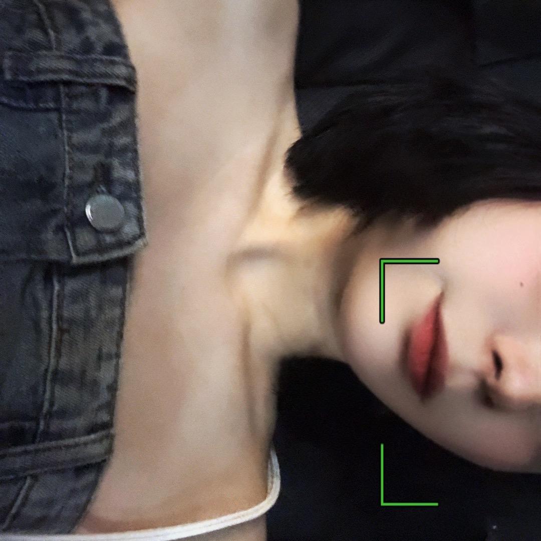 短发女孩👧
