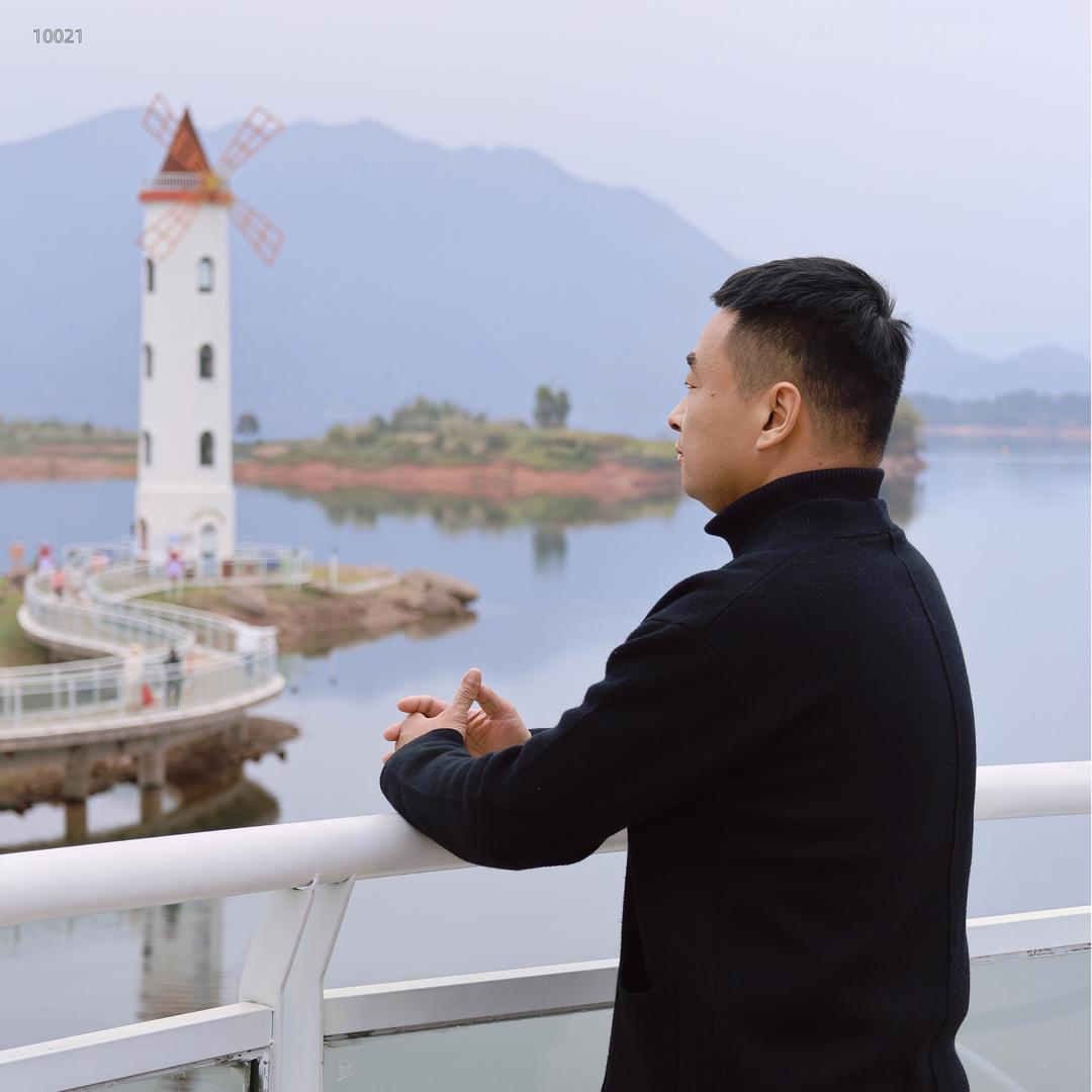 邓东