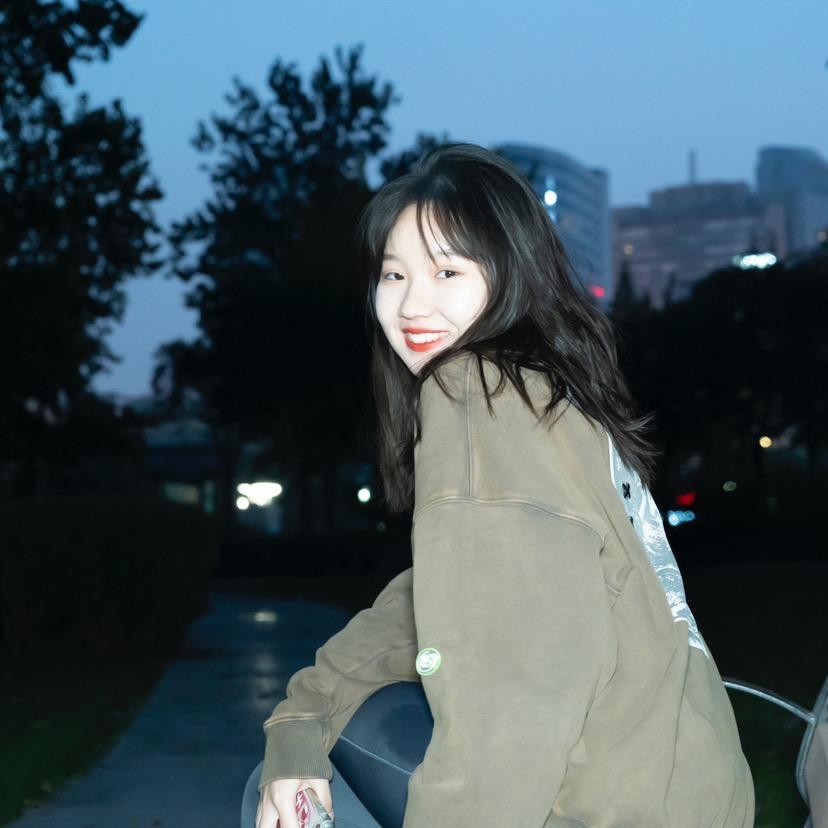 敬雪在这儿_