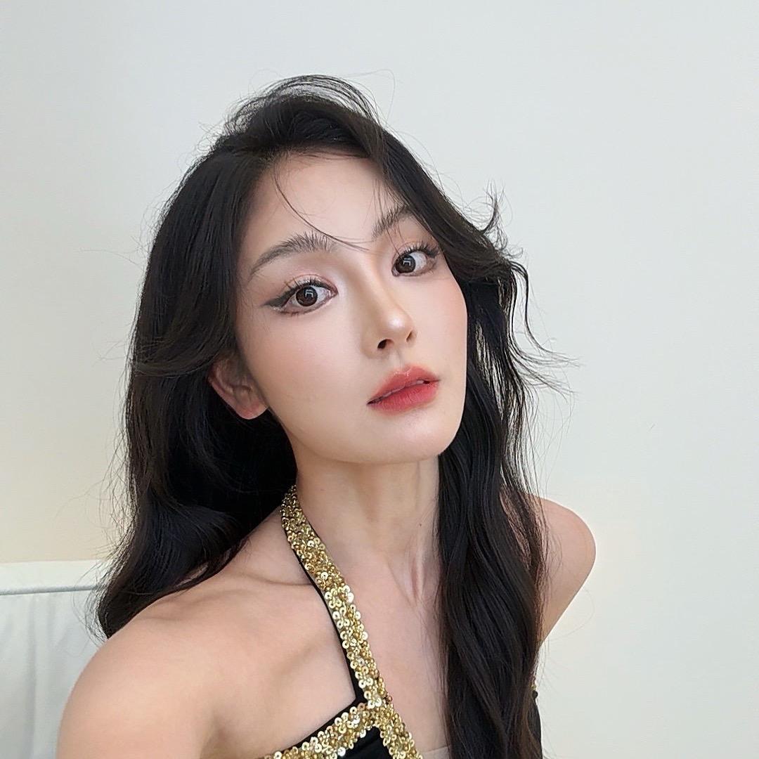 杨柳•看脸