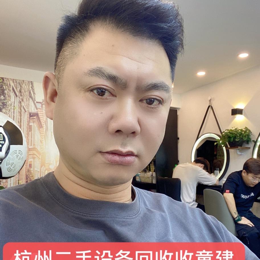 童哥1311677216