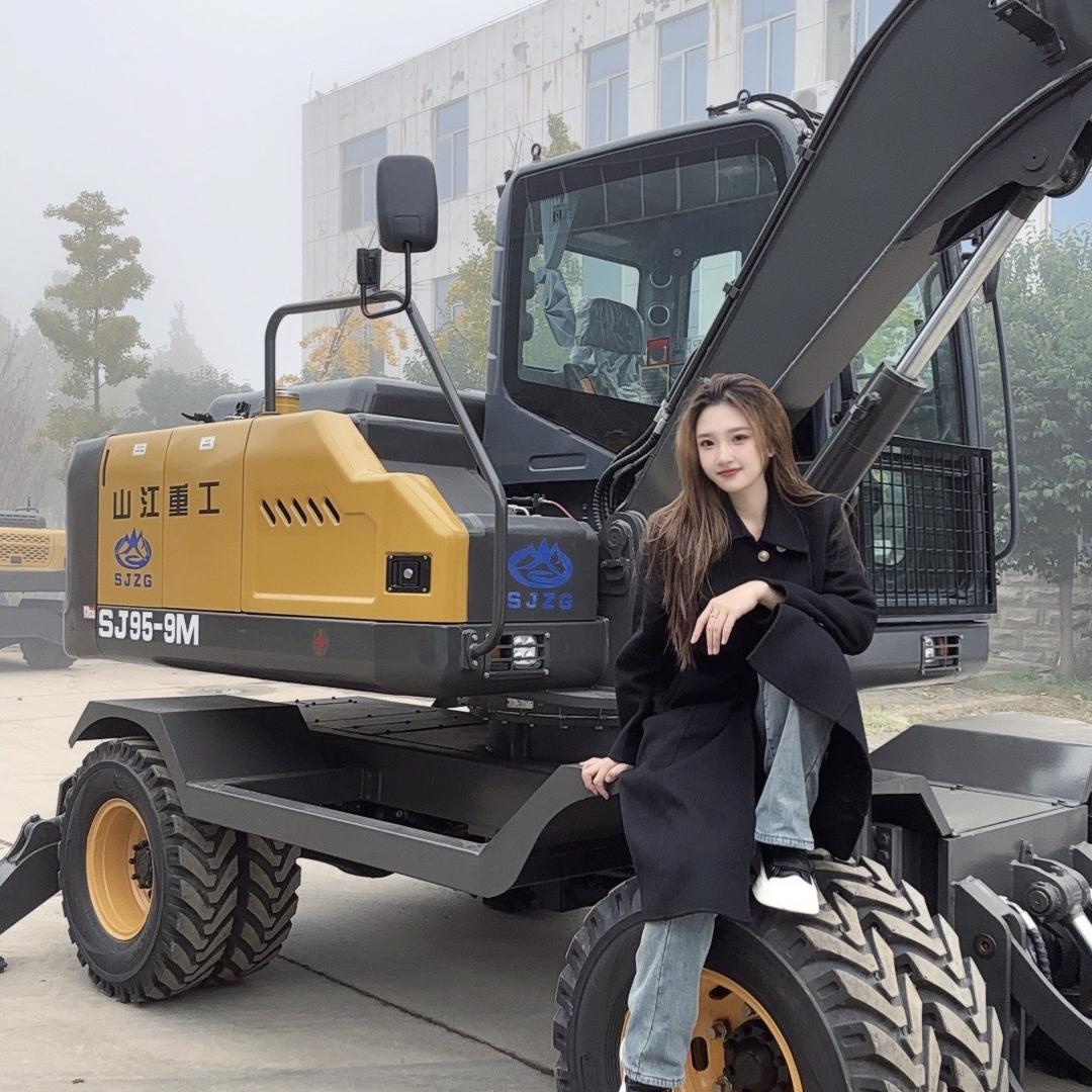 山江重工轮式挖掘机厂家