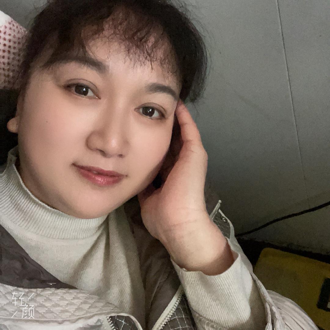 英子