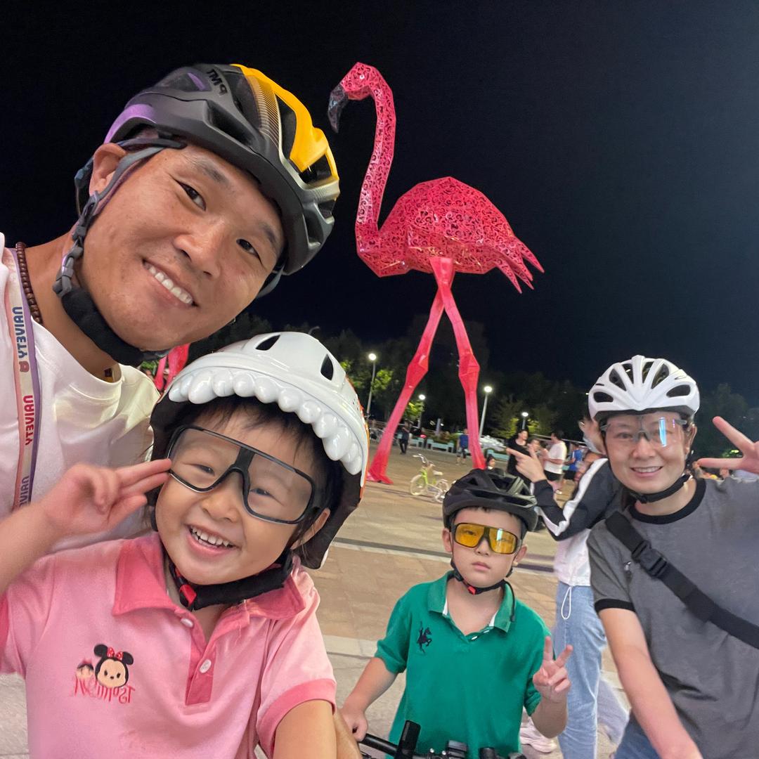 独行者嘿嘿：小武