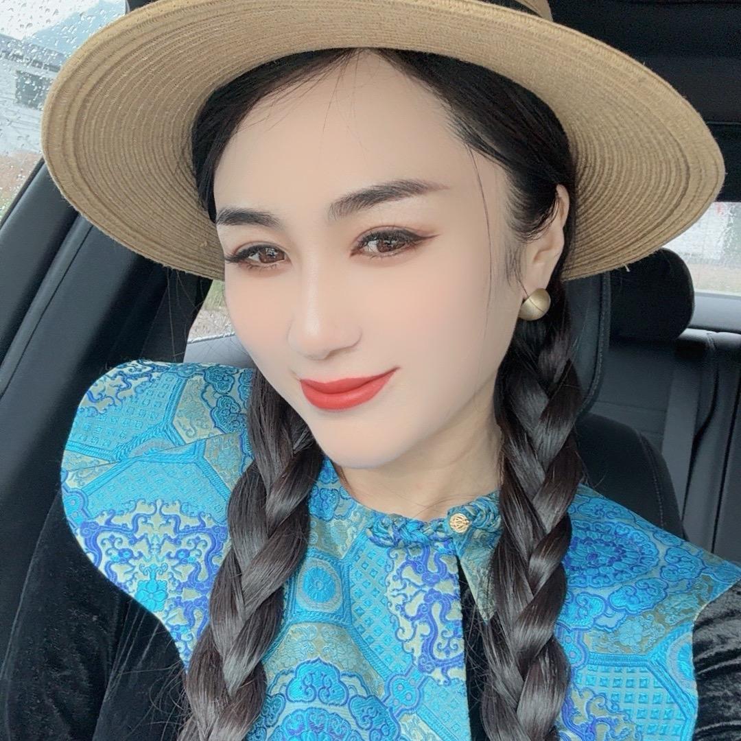 在凌海皮肤管理娜娜
