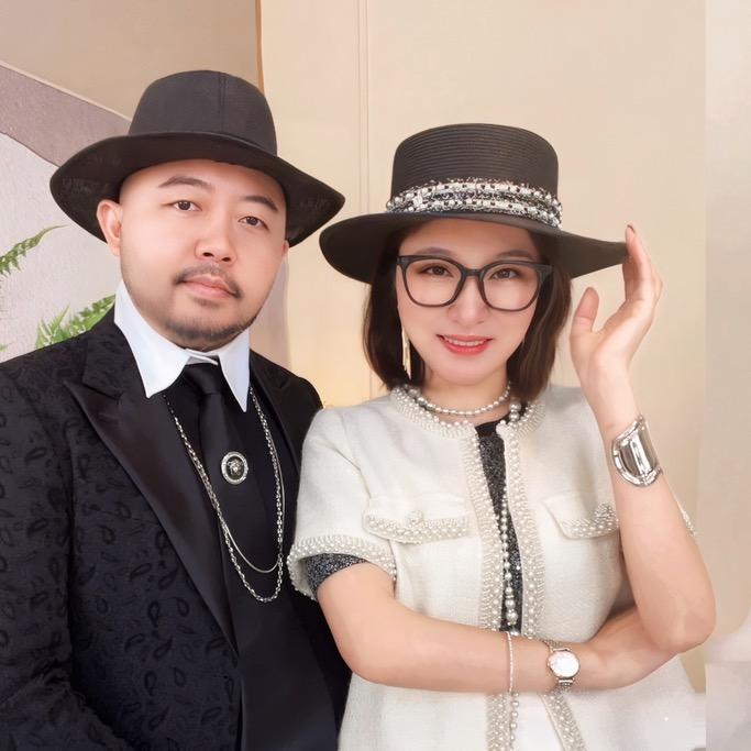 大丽拉菲高定女装