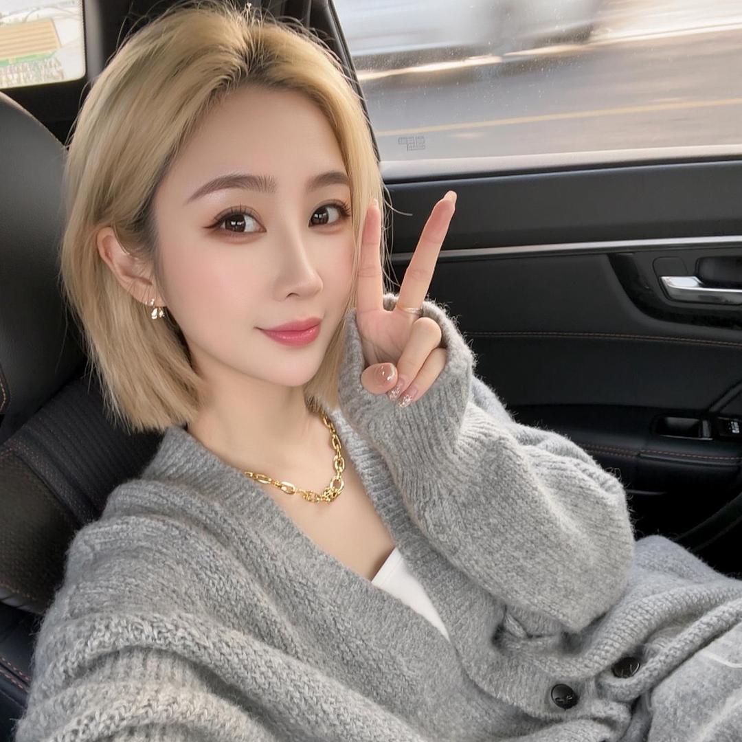 娜娜
