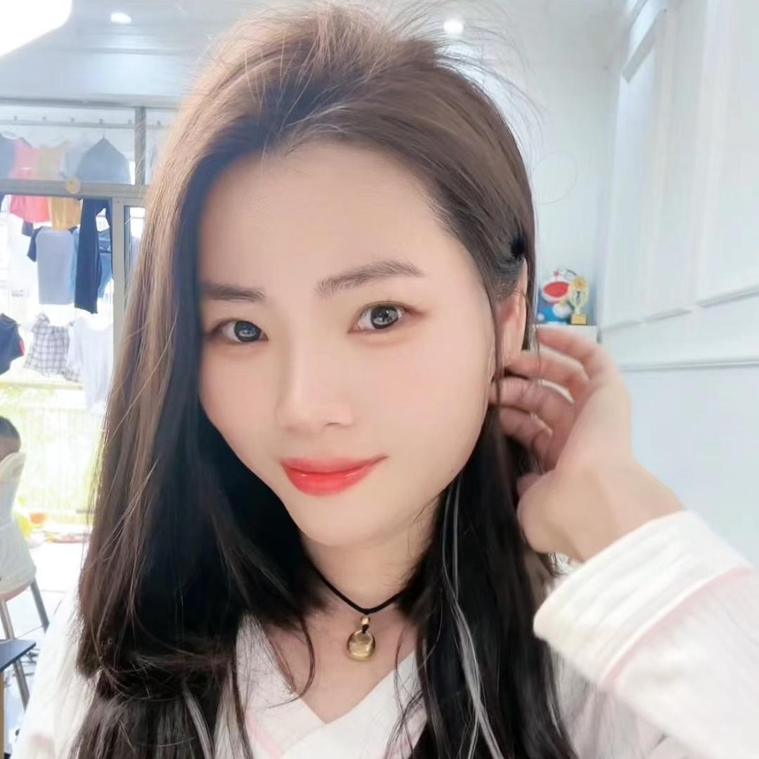 小柒柒吖