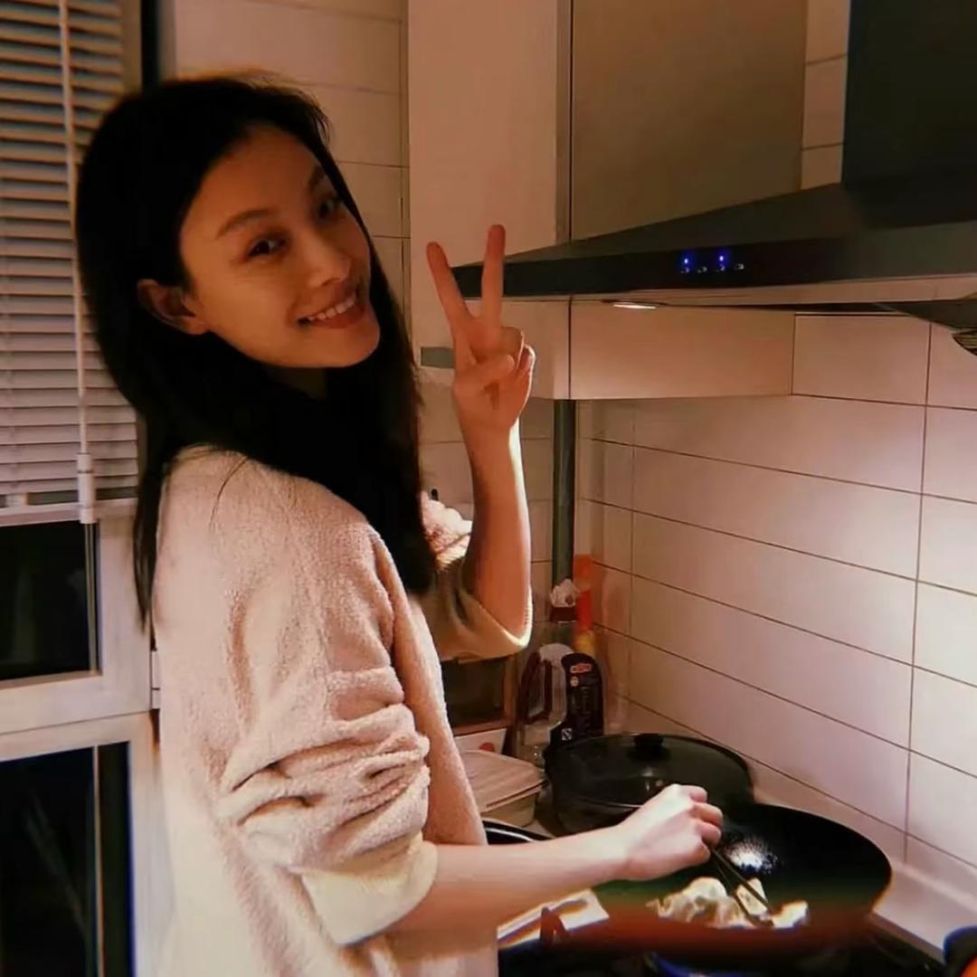 前妻.