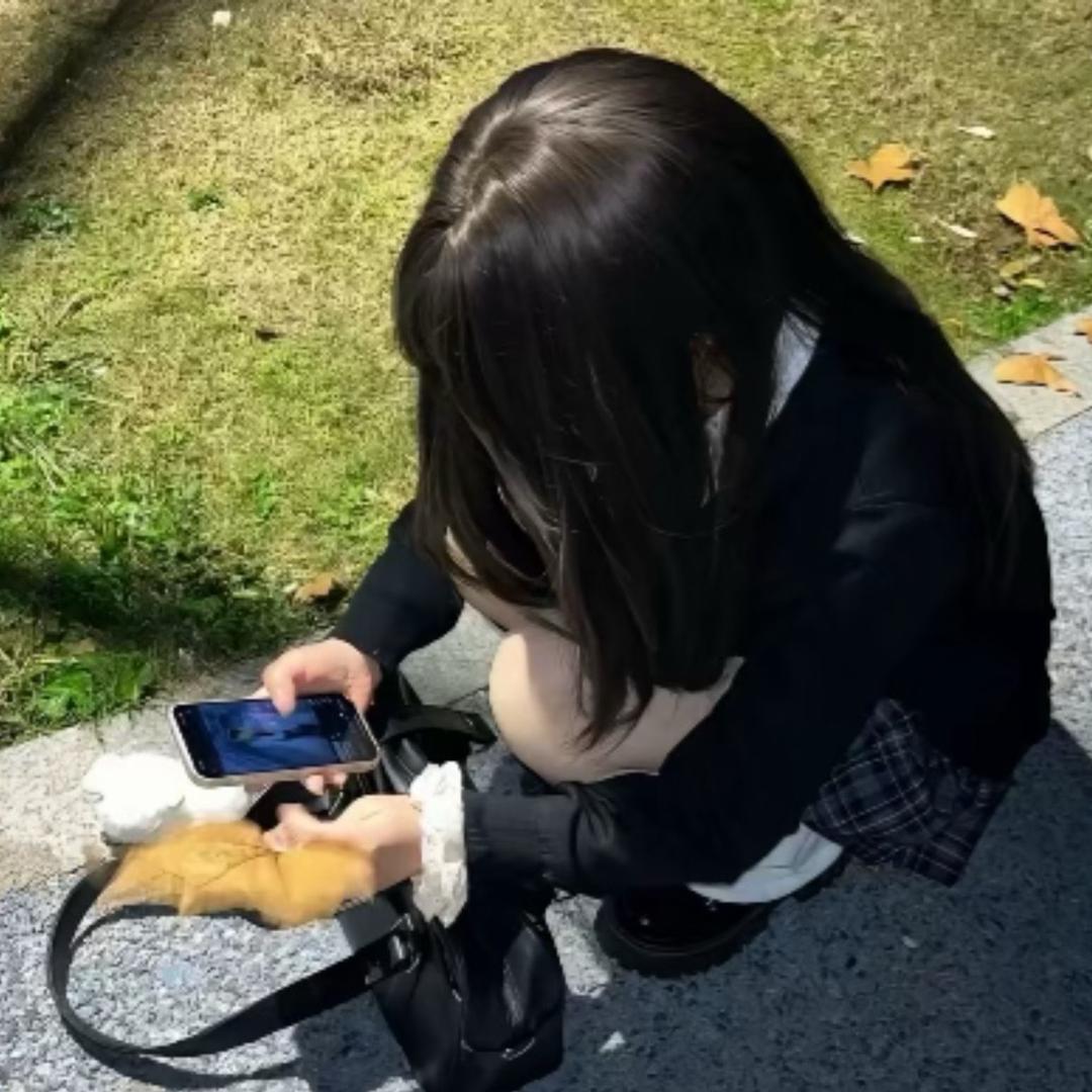 宋煜冻