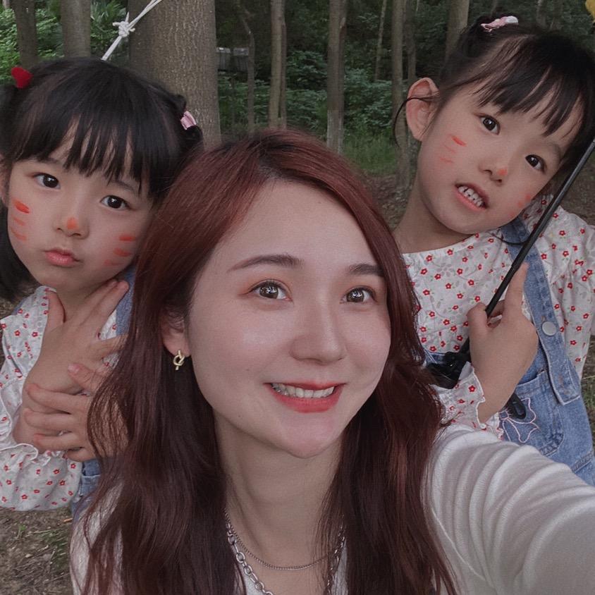 辣妈许卷卷@抖音