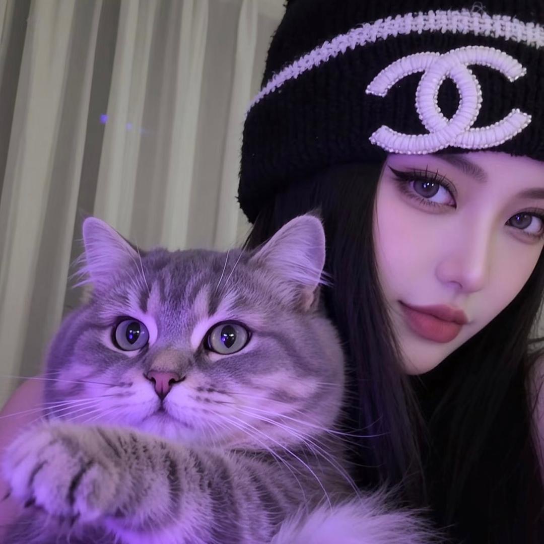 .̶♡̶眼̶里̶有̶💴