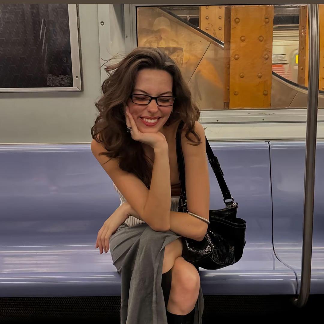 𝙀𝙗𝙪𝙡𝙚𝙦𝙞𝙦𝙞𝙜