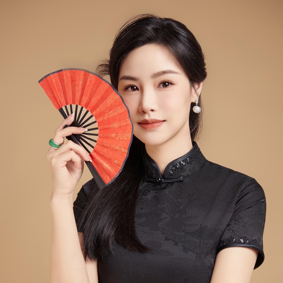 小铃铛古董拍卖